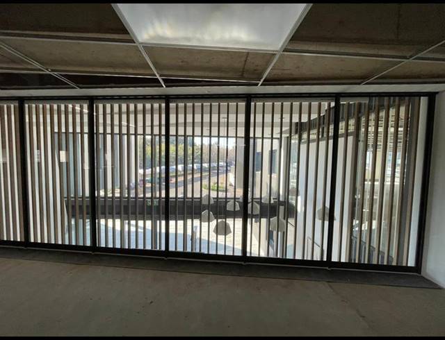 BUSINESS PROPERTY TO RENT IN DIE HOEWES